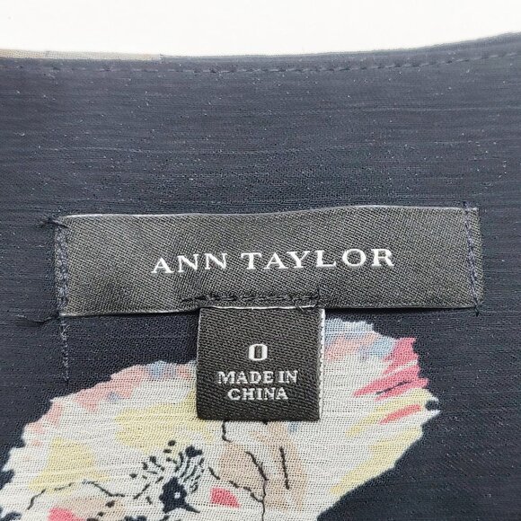 Ann Taylor Multicolor Floral Navy Midi Skirt - Picture 5 of 7